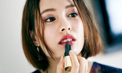 唇妆怎么画才好看：2017最时尚唇妆画法（图）