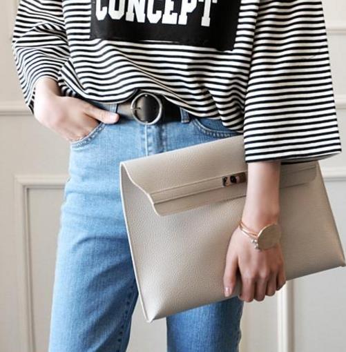 2018年最新潮的几款简约手拿包：时尚大气（图）