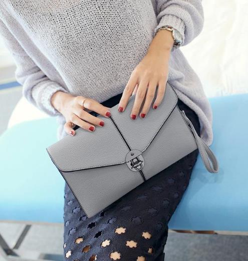 2018年最新潮的几款简约手拿包：时尚大气（图）