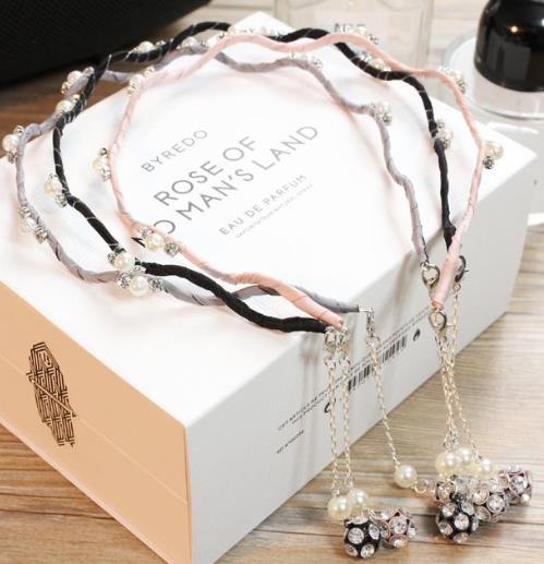 今年最流行假耳环发箍：5款发箍搭配技巧分享（图）