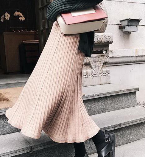 秋冬扮靓神器保暖又时髦的半身裙(图) 秋冬扮靓神器保暖又时髦的半身裙(图)