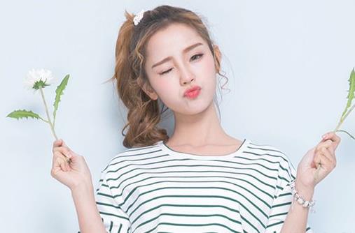 头发怎么扎才好看:2018最时髦扎发发型推荐(图) 头发怎么扎才好看:2018最时髦扎发发型推荐(图)