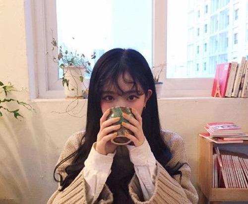 今年最流行什么刘海：当然是卷刘海啦（图）