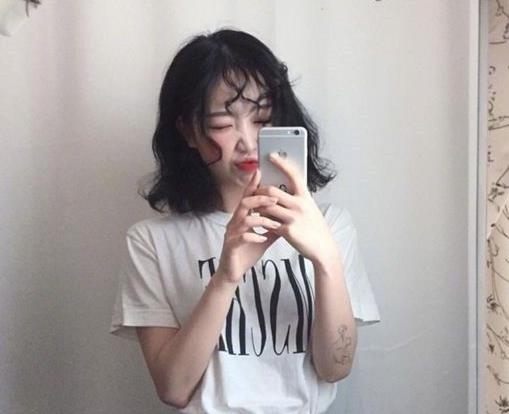 今年最流行什么刘海：当然是卷刘海啦（图）