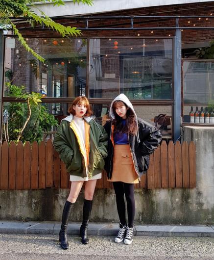 腰粗女生冬季怎么穿最显瘦:时尚搭配示范(图) 腰粗女生冬季怎么穿最显瘦:时尚搭配示范(图)