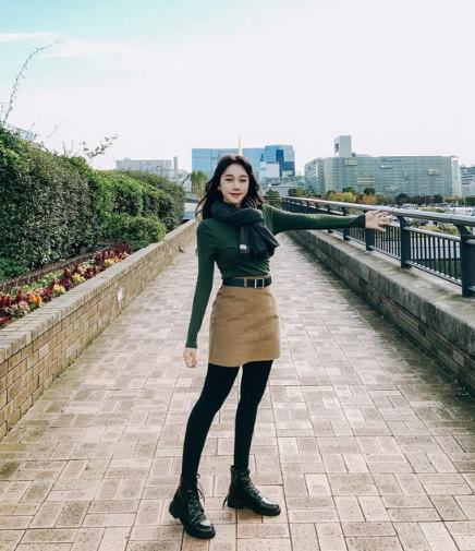 腰粗女生冬季怎么穿最显瘦：时尚搭配示范（图）