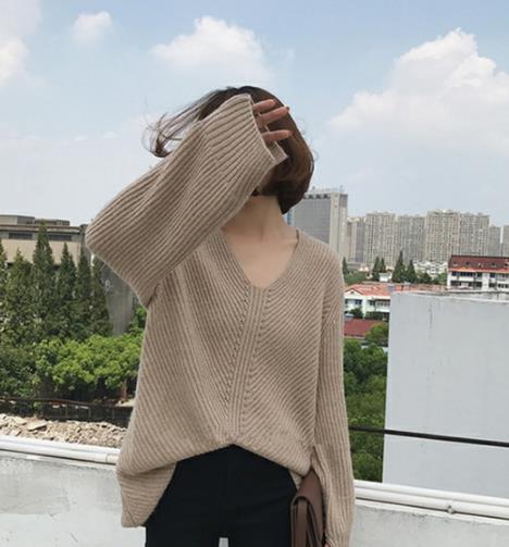 1月给你好气色:女神们都爱质感羊绒衫(图) 1月给你好气色:女神们都爱质感羊绒衫(图)