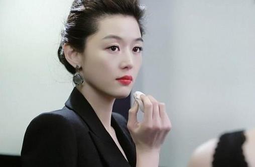 气垫BB霜这么火: 你知道气垫的正确用法吗(图) 气垫BB霜这么火: 你知道气垫的正确用法吗(图)