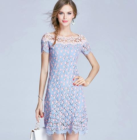 一字露肩蕾丝雪纺连衣裙搭配：5款演绎性感复古风