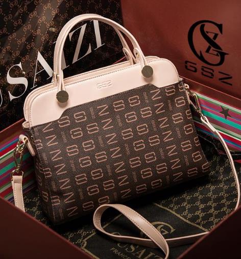 迷你单肩斜挎包搭配：5款打造休闲简约欧美风