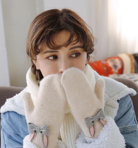 手套也花样百出：保暖减龄样样行（图）