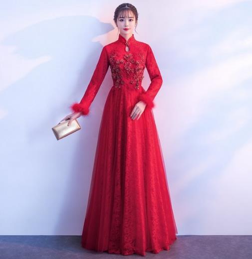 年关结婚季：看那些抢眼的新娘礼服（图）