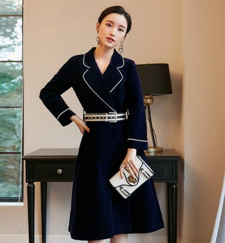 半身裙点燃冬日色彩：魅力十足的半身裙分享（图）