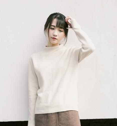 御寒单品打底衫:心机打底毛衣的多种穿搭(图) 御寒单品打底衫:心机打底毛衣的多种穿搭(图)