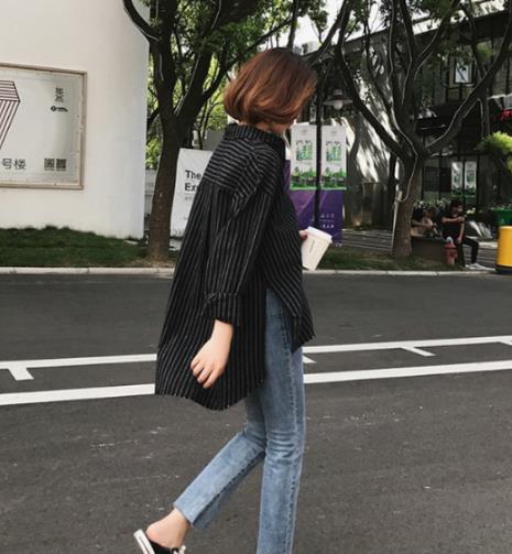 冬日时尚潮人们最爱保暖还时髦的衬衫打底（图）