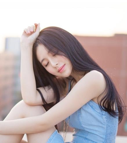 最受男生喜欢的清新发型：小清新长直发推荐（图）