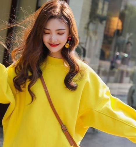 小个子怎么穿也显高:时尚潮流卫衣针织分享(图) 小个子怎么穿也显高:时尚潮流卫衣针织分享(图)