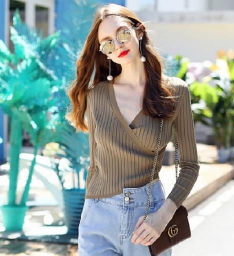 小个子怎么穿也显高：时尚潮流卫衣针织分享（图）