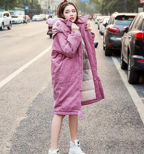 羊羔毛灯芯绒外套搭配牛仔裤:打造新潮时尚感 羊羔毛灯芯绒外套搭配牛仔裤:打造新潮时尚感