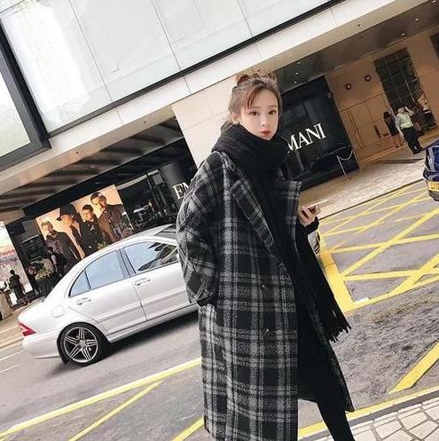 复古优雅格调格子大衣搭配：减龄有气质（图）
