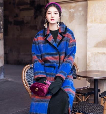 时髦女孩的衣橱必备呢大衣:经典又实穿(图) 时髦女孩的衣橱必备呢大衣:经典又实穿(图)