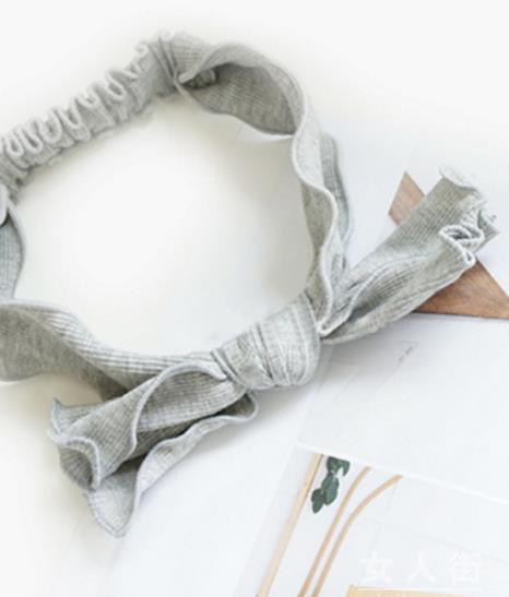 冬季御寒单品高领毛衣：高领毛衣穿搭示范（图）