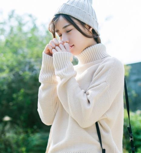 冬天御暖好神器百搭又显瘦的时尚毛衣搭配（图）