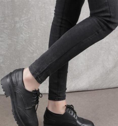 超级百搭显高的厚底松糕鞋搭配分享（图）