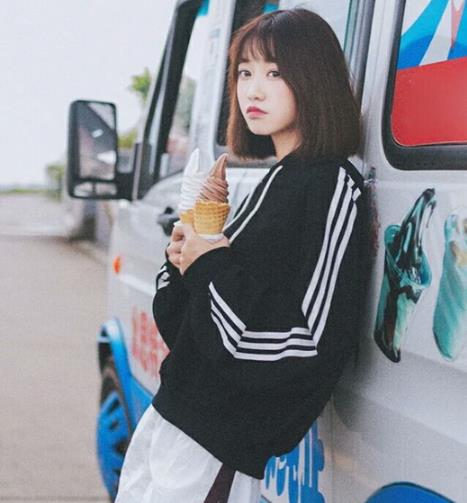 谁说女生不能扮酷：冬季卫衣穿搭就要耍耍帅（图）