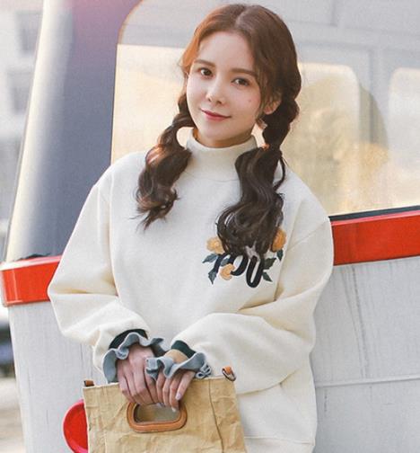 休闲又显瘦的时尚卫衣搭配技巧示范(图) 休闲又显瘦的时尚卫衣搭配技巧示范(图)