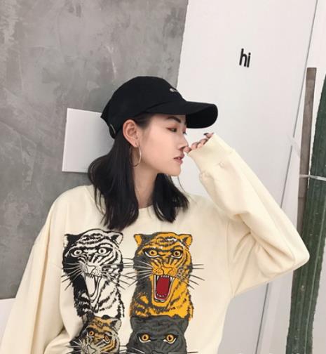 冬季卫衣搭配好看不止这一点：加长袖卫衣示范