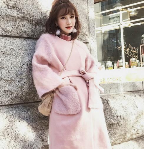 个性十足复古款大衣：穿出冬季时尚魅力（图）