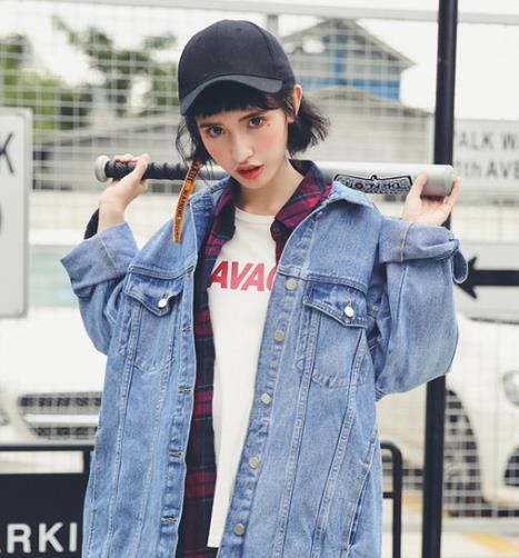 这几款彰显时尚潮流的经典单品你衣柜里有吗(图) 这几款彰显时尚潮流的经典单品你衣柜里有吗(图)