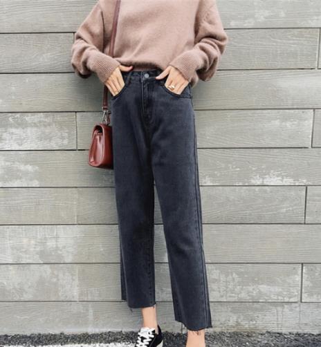 秋冬牛仔裤怎么穿:时尚显瘦牛仔裤搭配示范(图) 秋冬牛仔裤怎么穿:时尚显瘦牛仔裤搭配示范(图)