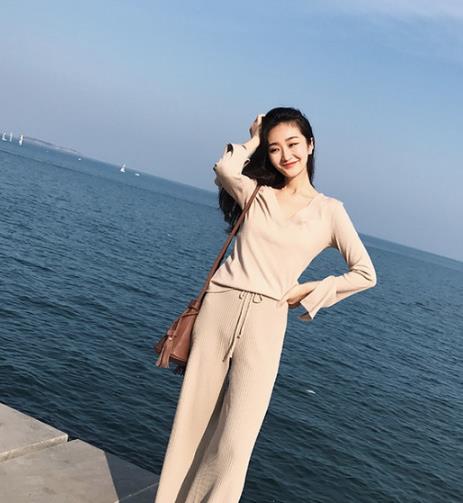 外套这样搭配阔腿裤才能显瘦又优雅(图) 外套这样搭配阔腿裤才能显瘦又优雅(图)