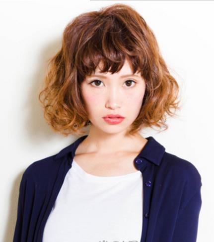 2018最新日系烫发发型：尽显你的温婉气质（图）