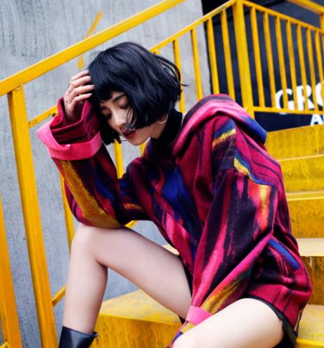 冬季卫衣该怎么搭配：保暖又时尚卫衣推荐（图）