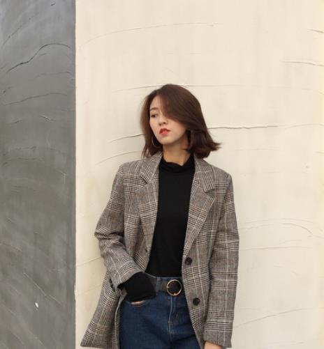 女生这样穿最酷：格纹西装演绎时尚优雅范（图）