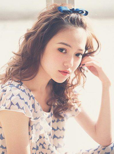 如何打造蓬松刘海：乱乱的更显可爱（图）