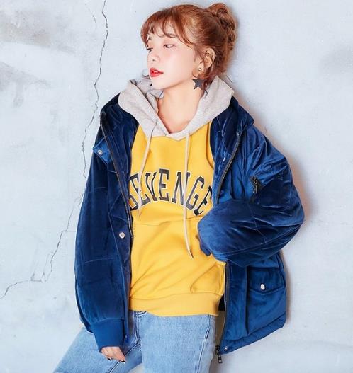 	
冬季最流行糖果色短款面包服：时尚减龄又显瘦
