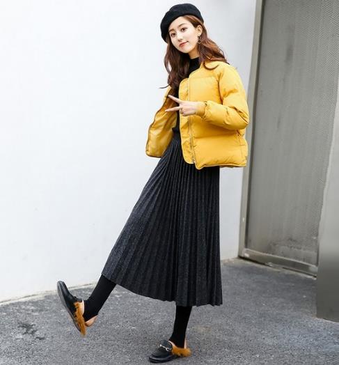 	
冬季最流行糖果色短款面包服：时尚减龄又显瘦
