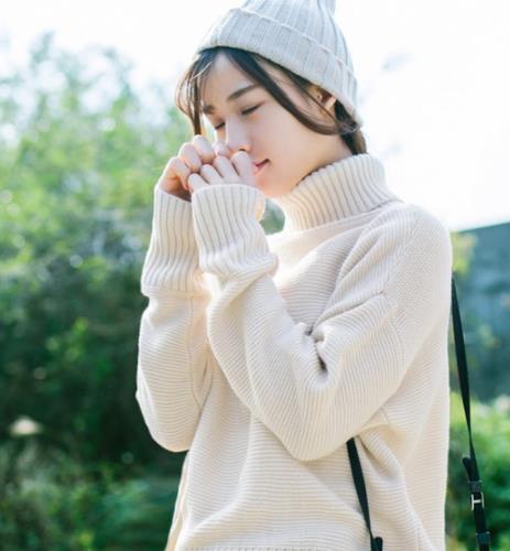 冬天御暖的好神器:时尚减龄又百搭的毛衣(图) 冬天御暖的好神器:时尚减龄又百搭的毛衣(图)