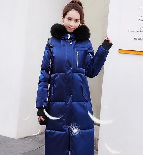 蝴蝶结纯色连衣裙搭配什么外套：小香风气质十足