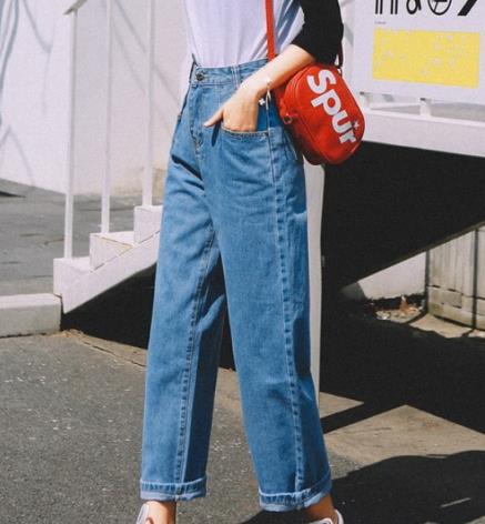 牛仔裤的多种搭配：冬天穿牛仔裤也能美美哒（图）