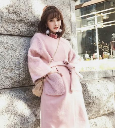 这几款复古款大衣搭配示范：穿出你的气场（图）