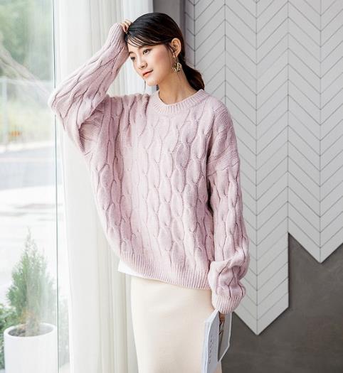 2018早春第一波针织衫:新款时尚针织衫分享(图) 2018早春第一波针织衫:新款时尚针织衫分享(图)