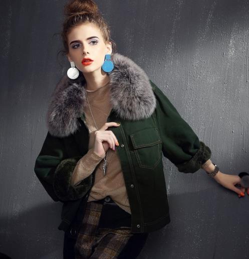 帅气又不失优雅的羊羔绒加厚牛仔短外套推荐（图）