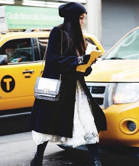 冬季必备保暖利器围巾:教你毛线帽时尚戴法(图) 冬季必备保暖利器围巾:教你毛线帽时尚戴法(图)