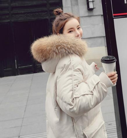 冬季御寒必备这几件中长款时尚棉衣搭配（图）