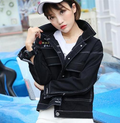 2018最新款牛仔外套彰显早春时尚潮流(图) 2018最新款牛仔外套彰显早春时尚潮流(图)